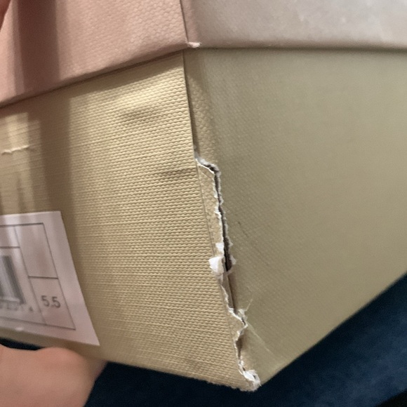 Donald Pliner Halie Slingbacks 5.5 - Picture 12 of 14